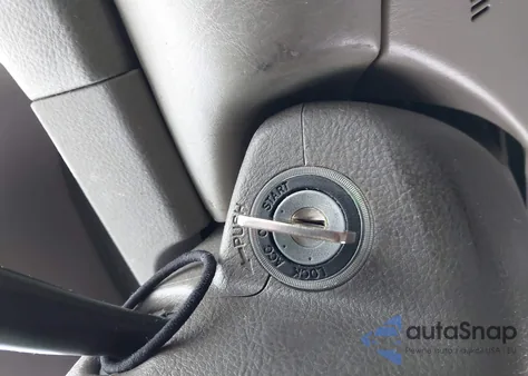 2005 Toyota Camry Le from USA, damaged, VIN 4T1BE30K15U508096